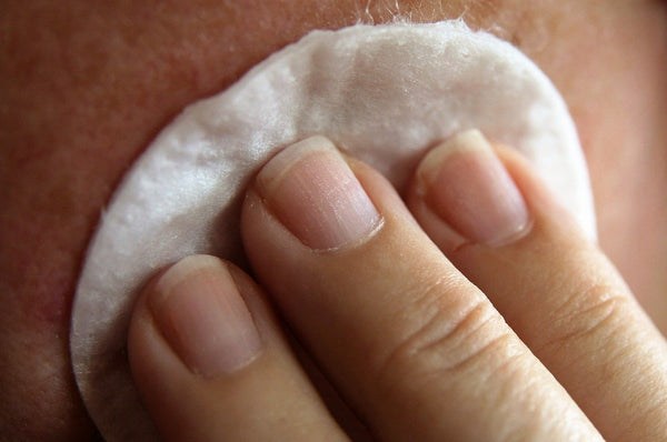 8 Super Effective Tips To Care For Dry Skin | WishCare